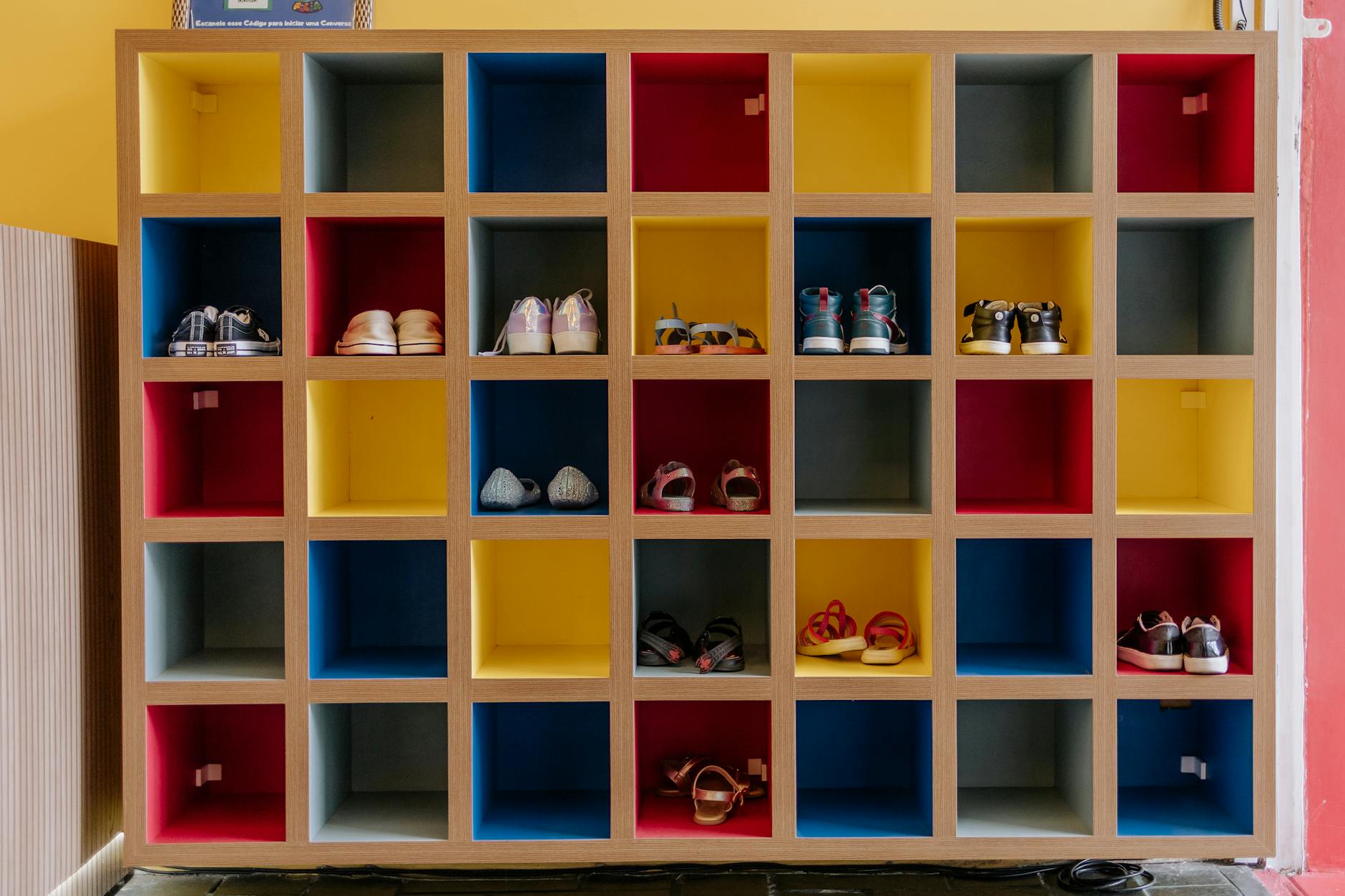 Idée rangement chaussures petit espace
