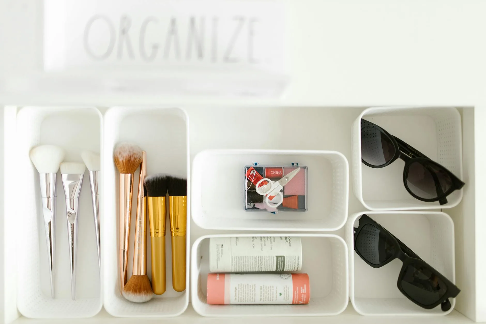 Rangement pour tiroir salle de bain